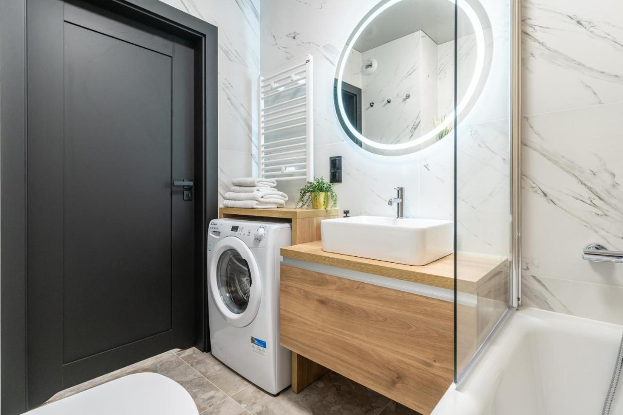 Apartament Destino Gliwice - Nowe Osiedle, Parking, Klimatyzacja Екстериор снимка